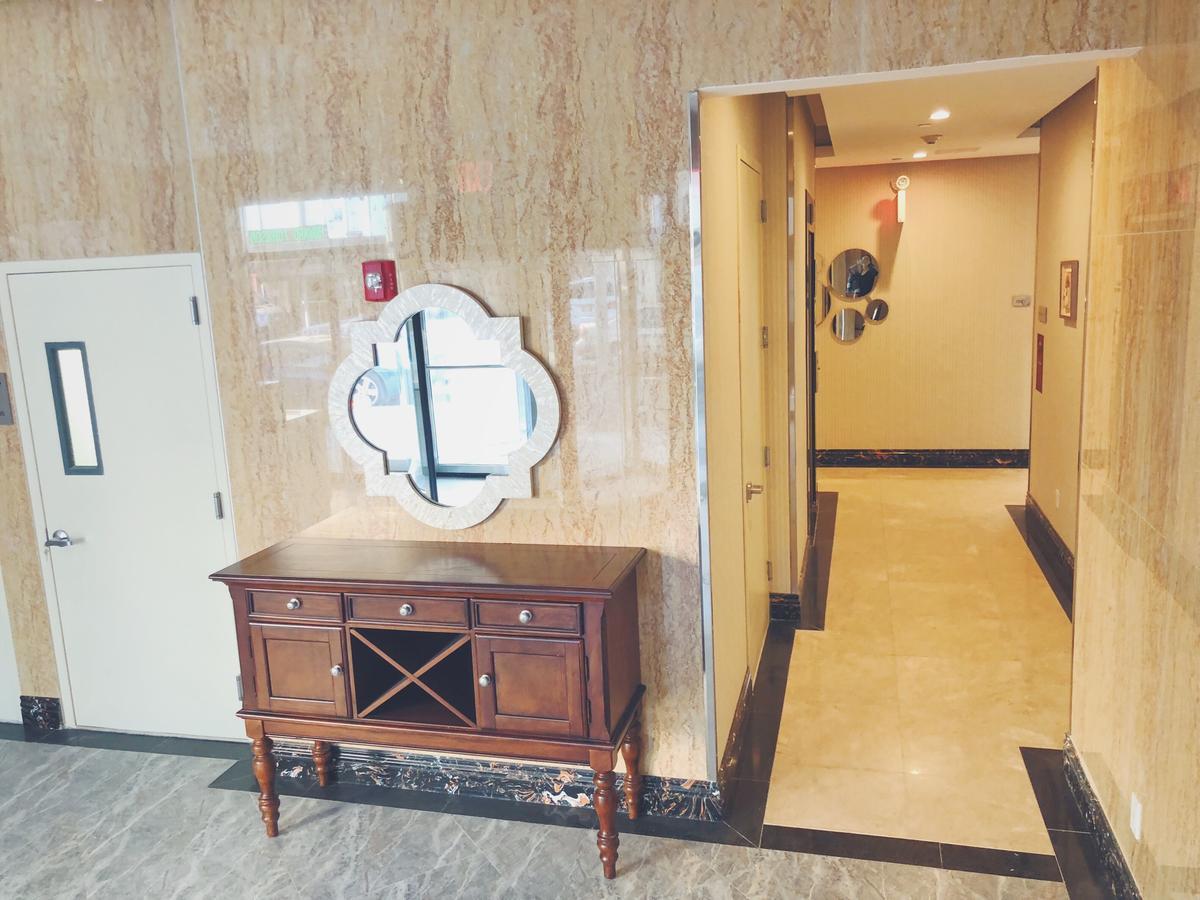 Mayfair Inn And Suites New York Eksteriør bilde